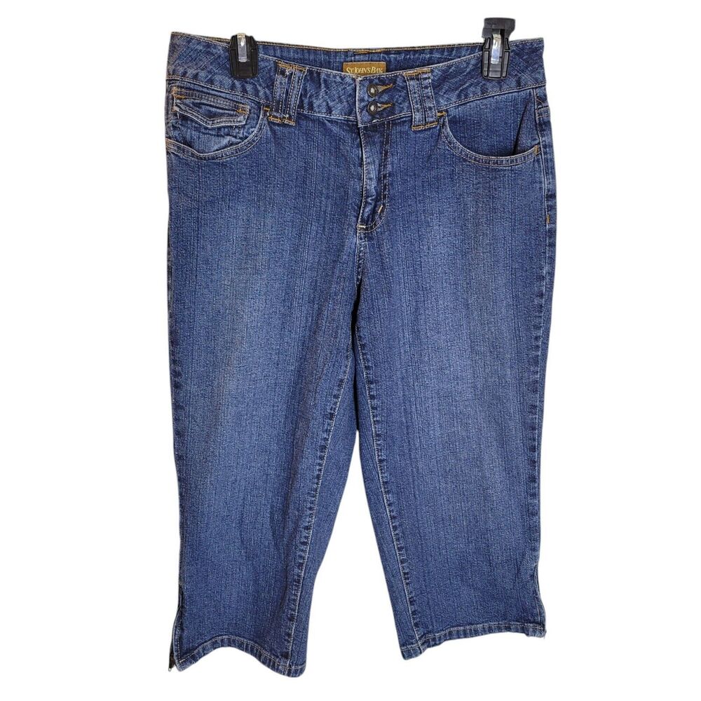 St. Johns Bay Womens Size 8 Blue Solid Capri Jeans